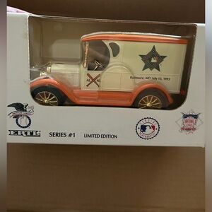 1993 Ertl Baltimore Orioles Coin Bank